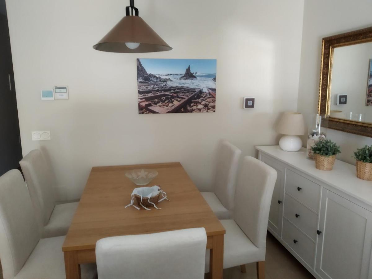Sotavento 1ª Linea De Playa Apartment โรเกตัสเดมาร์ ภายนอก รูปภาพ