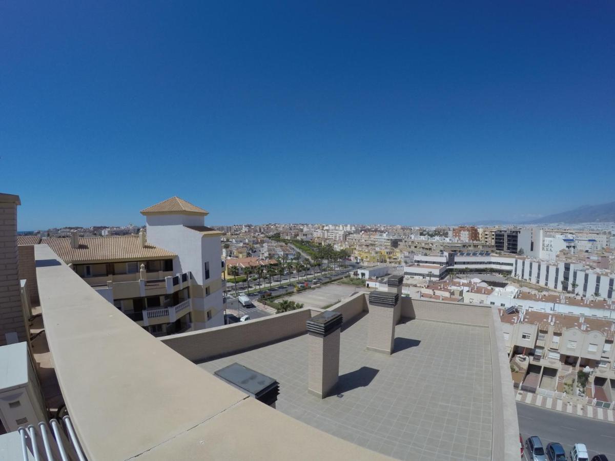 Sotavento 1ª Linea De Playa Apartment โรเกตัสเดมาร์ ภายนอก รูปภาพ
